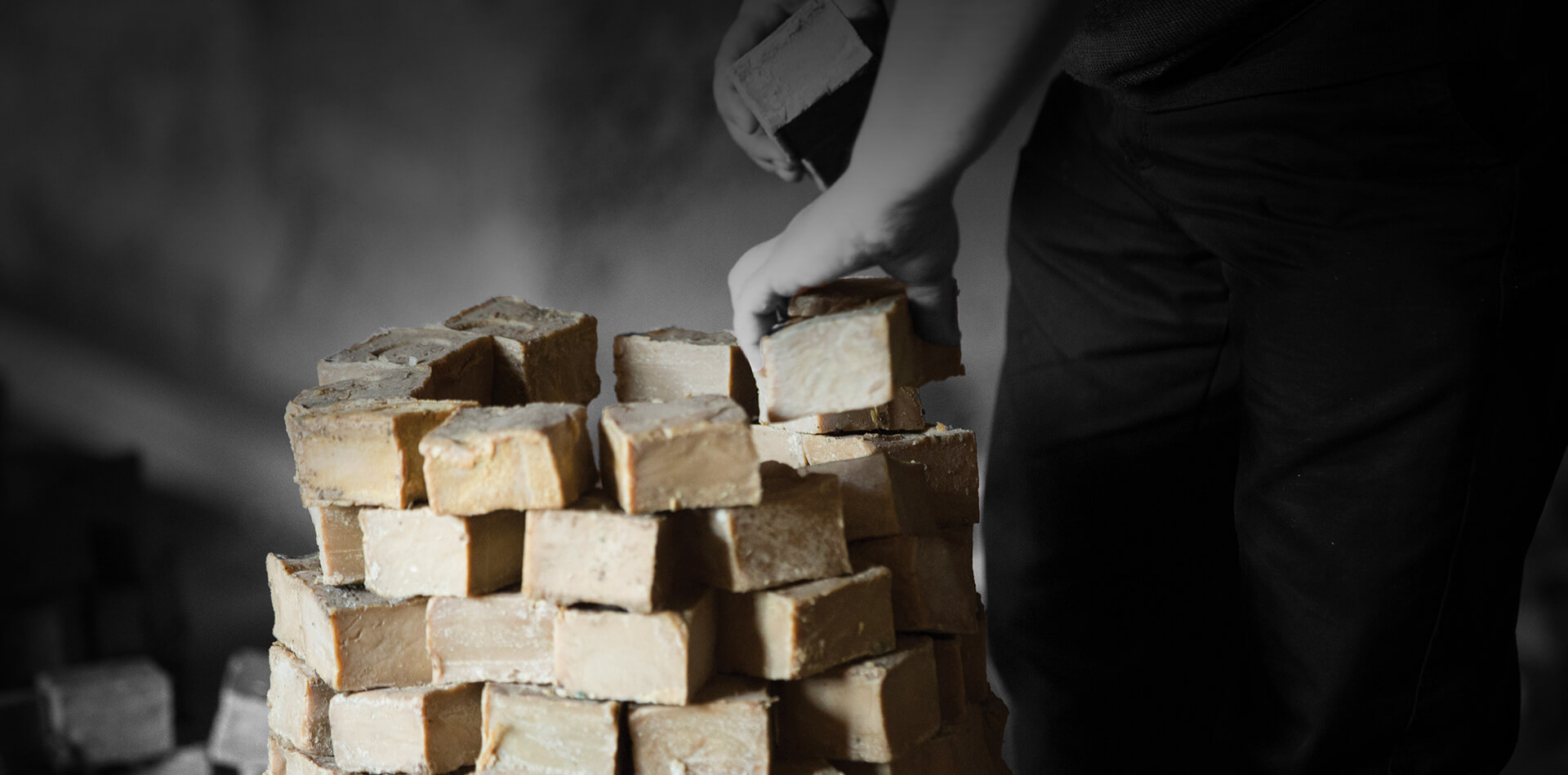 Homepage Slider 1 AR